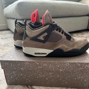 Jordan 4 taupe size 12